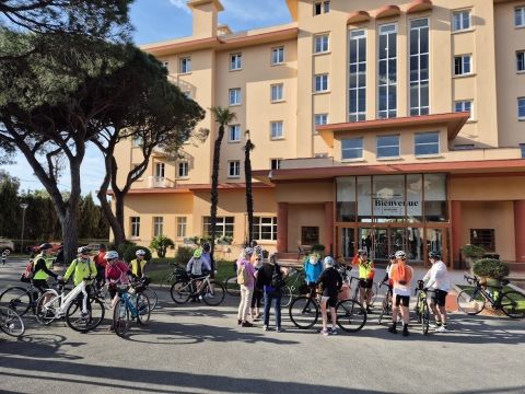WEEK-END CLUB 2025